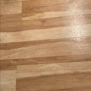 Meet your Posher, Liz